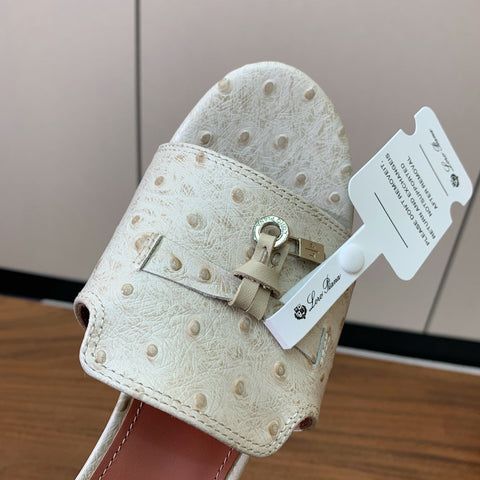 HIGH HEEL IN CREAM WHITE LAMBSKIN OSTRICH SKIN