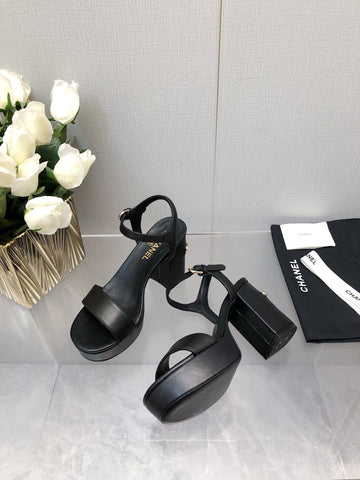 BLOCK HEEL 9 CM SANDAL IN BLACK LAMBSKIN