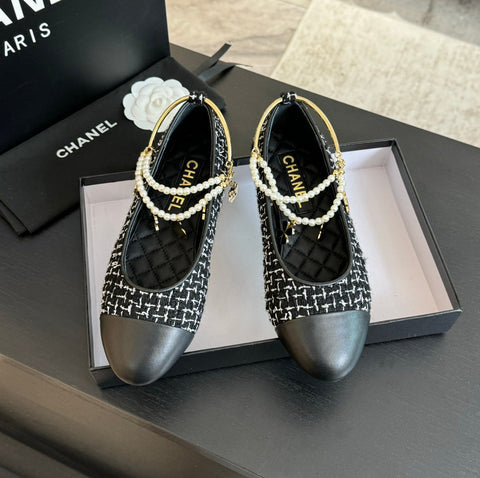 Double Strap Chunky Heel Mary Jane Shoes Black/White Caro