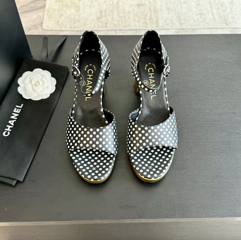 Platform Peep-Toe Sandals Black/White Caro Lambskin