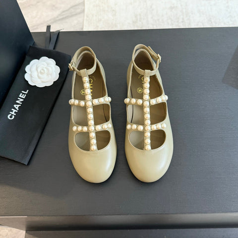MARY JANES SHOES ECRU BEIGE GOATSKIN WITH FAUX PEARL