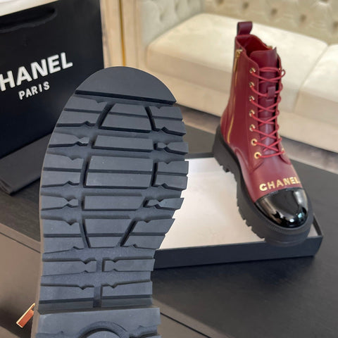 ANKLE BOOTS IN BLACK MIX GARNET RED LAMBSKIN