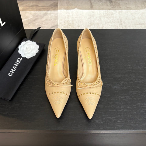 HIGH HEEL PUMP 65 MM IN FLAX YELLOW LAMBSKIN