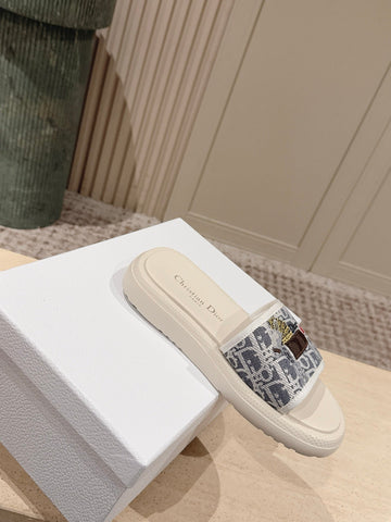 DIOR 26S SLIDE SANDALS IN WHITE MONOGRAM EMBROIDERED CANVAS