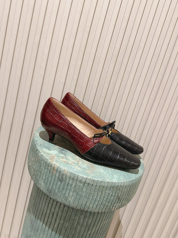 DIOR 26S MARY JANE 40MM IN BLACK AND RED CROCODILE EMBOSSED CALFSKIN KITTEN HEELS
