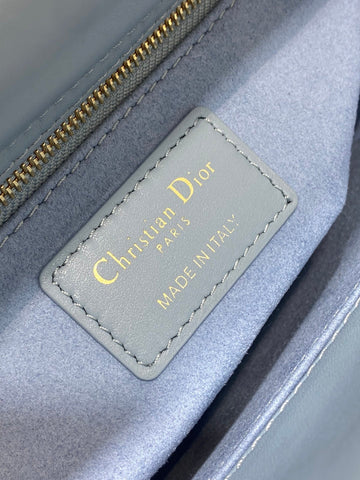 MEDIUM LADY BAG 20 IN BABY BLUE QUILTED MACROCANNAGE CALFSKIN GREY STRAP