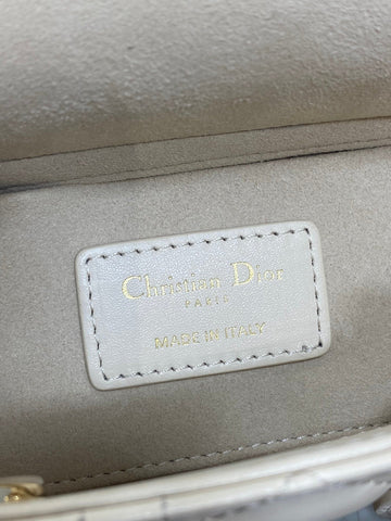 DIOR 25S SMALL LADY D-JOY 22 IN BEIGE LAMBSKIN GOLD HARDWRE
