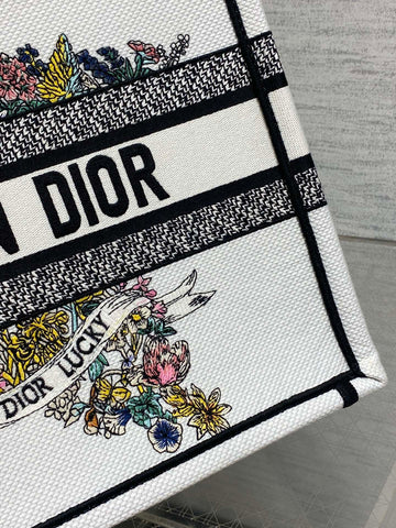 DIOR 25S LUCKY MEDIUM DIOR BOOK TOTE 36 IN WHITE MULTICOLOR DIOR STAR EMBROIDERY