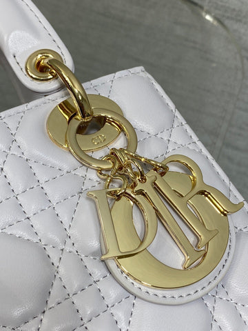 DIOR 25S LADY DIOR BAG 20 IN LILAC CANNAGE CALFSKIN GOLD HARDWARE