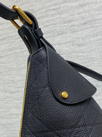 DIOR 25S VOYAGE BAG 34 IN BLACK FLAT MACROCANNAGE GRAINED CALFSKIN