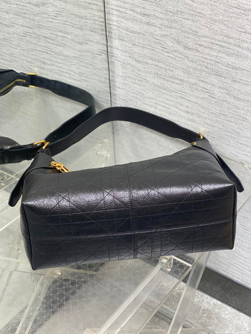 DIOR 25S VOYAGE BAG 34 IN BLACK FLAT MACROCANNAGE GRAINED GLOSSY CALFSKIN