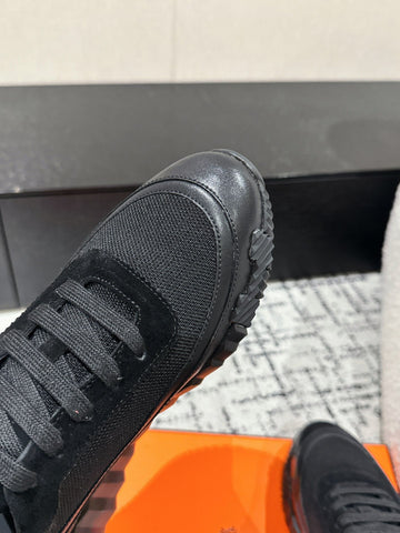 BOUNCING SNEAKER IN BLACK CALFSKIN AND FABRIC
