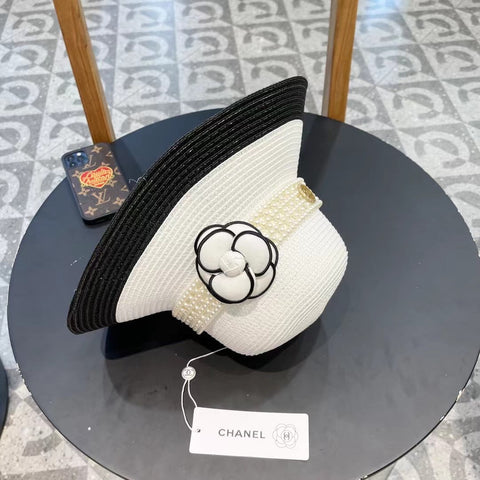 STRAW BUCKET HAT WHITE WITH PEARLS 672764