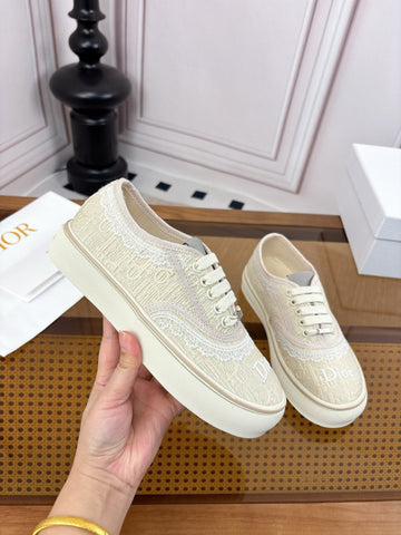 DIOR 26S LOW TOP SNEAKERS IN BEIGE CANVAS WITH WHITE LACE TRIM & LOGO PRINT