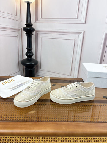 DIOR 26S LOW TOP SNEAKERS IN BEIGE CANVAS WITH WHITE LACE TRIM & LOGO PRINT