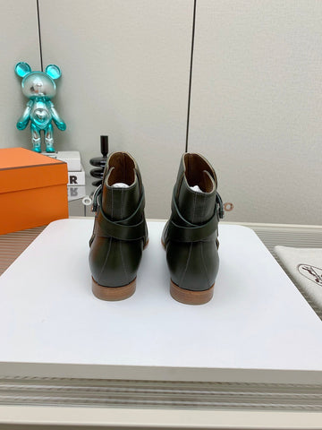 WOMEN'S NEO ANKLE BOOT IN ARMY GREEN CALFSKIN