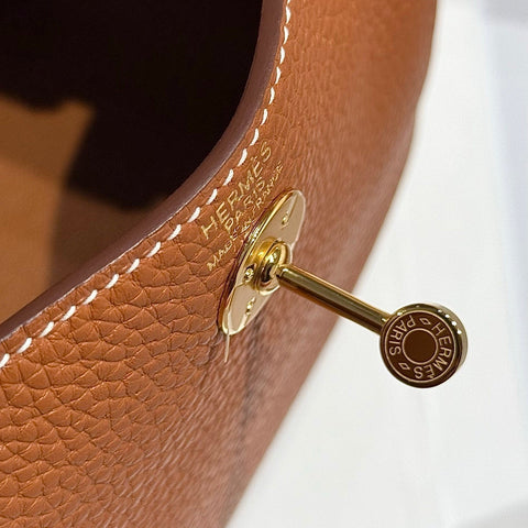HERMES 25S MINI LINDY 19 IN BURNT ORANGE CALFSKIN GOLD HARDWARE
