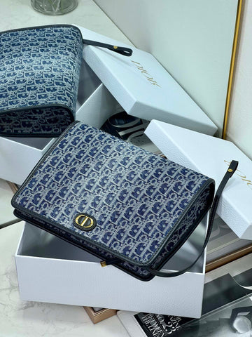 BOOK TOTE 26 IN BLUE MONOGRAM OBLIQUE JACQUARD