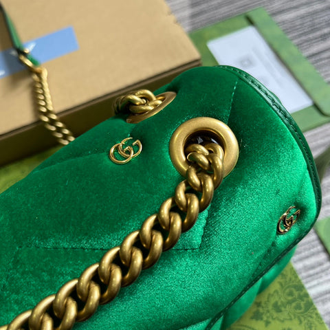 GG MARMONT MINI 22 BAG IN COOL GREEN VELVET