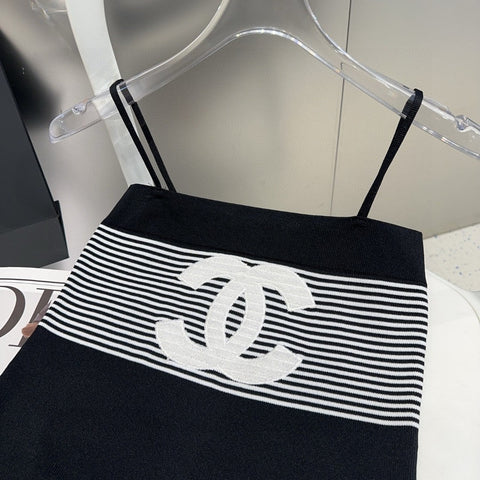 STRIPED CAMISOLE 610345 IN BLACK AND WHITE COTTON RIBBED