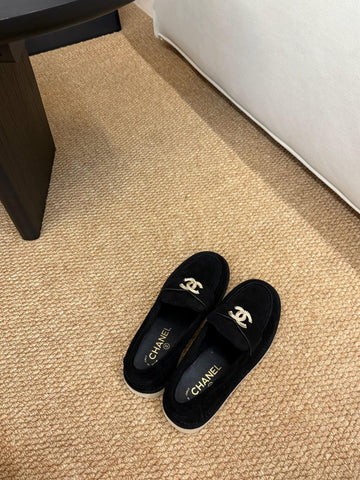 CHANEL 26S LOAFER IN BLACK SUEDE CC LOGO
