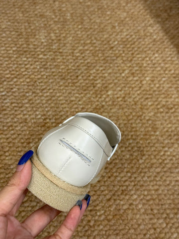 CHANEL 26S LOAFER IN WHITE PATENT CALFSKIN CC LOGO