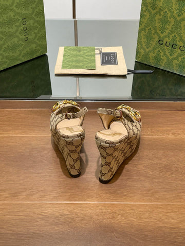 GG WEDGE PLATFORM IN CAMEL BROWN MONOGRAM JACQUARD FABRIC