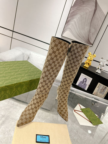 GG KNEE BOOTS IN BEIGE MONOGRAM JACQUARD FABRIC AND CALFSKIN LINING