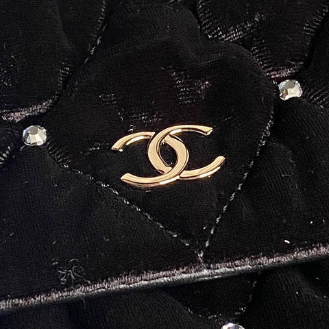 FLAP BAG 23 ATTACHED DIAMOND IN BLACK VELVET GOLD HARDWARE