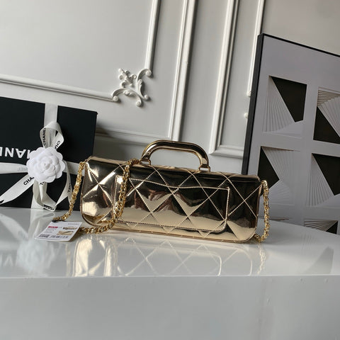 CHANEL 25S FLAP BAG 29 IN METALLIC GOLD CALFSKIN