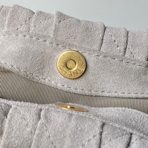 CHANEL 26S HAND BAG 32 IN LIGHT GREY BEIGE SUEDE