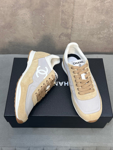 CHANEL 26S RUNNING SNEAKERS IN BEIGE AND GREY MATERIAL CC LOGO