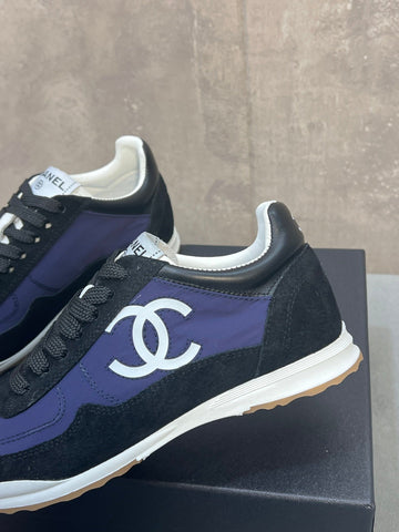 CHANEL 26S RUNNING SNEAKERS IN BLACK PURPLE MIX MATERIAL CC LOGO