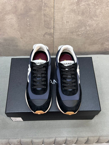 CHANEL 26S RUNNING SNEAKERS IN NAVY BLACK SUEDE AND NYLON CC LOGO