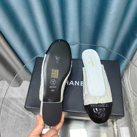 MULE IN WHITE SATIN MIX BLACK LAMBSKIN