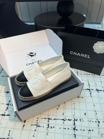 ESPADRILLES LOAFERS IN BLACK MIX WHITE LAMBSKIN
