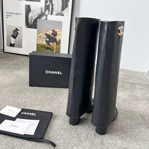 CHANEL 25S HIGH BOOTS 55MM IN BLACK CALFSKIN AND CANVAS GOLD HARDWRE