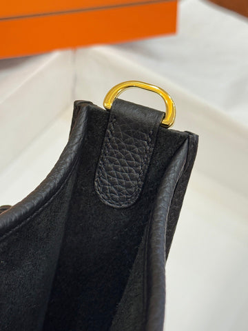 HM 26S EVELYNE BAG 23MM IN BLACK GRAINED CALFSKIN