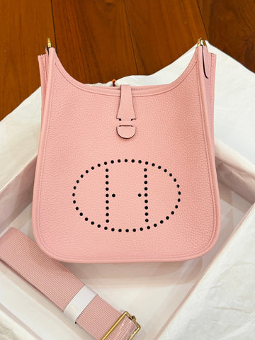 HM 26S EVELYNE BAG 23MM IN PINK GRAINED CALFSKIN