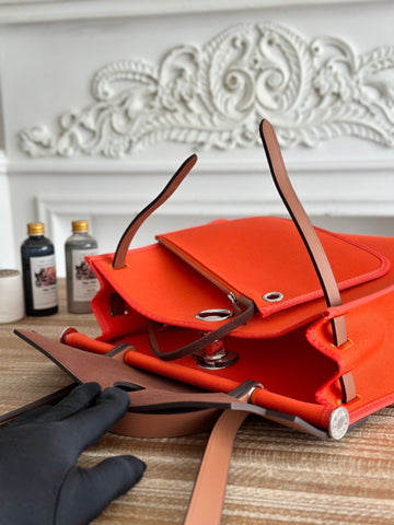 ZIP CABINE 31 BAG IN FIRE ORANGE CANVAS AND BRONZE BROWN CALFSKIN