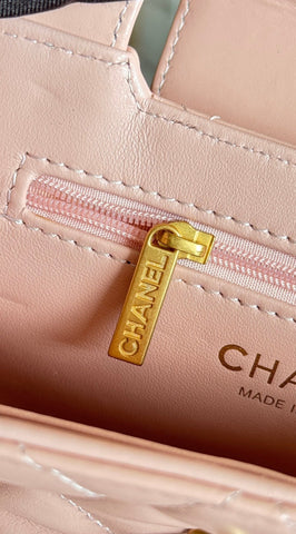 KELLY SHOPPING BAG 19 IN LIGHT PINK CALFSKIN GOLD HARDWARE