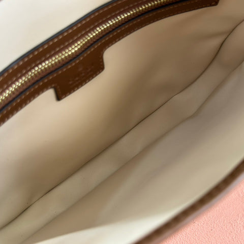 JACKIE SMALL SHOULDER BAG 27 IN TAWNY BROWN CALFSKIN GOLD HARDWARE