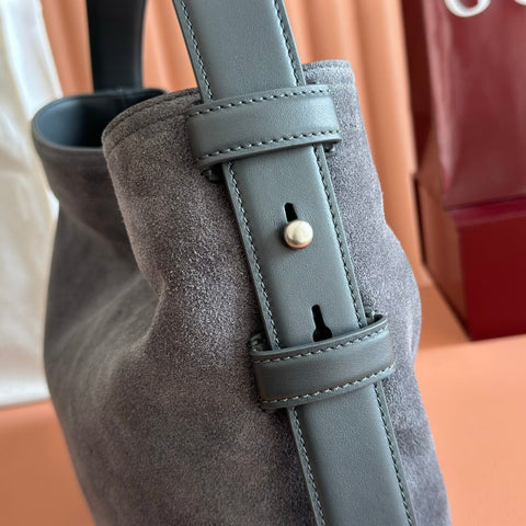 GUCCI 26S TOP HANDLE BAG 35 IN DARK GREY SUEDE