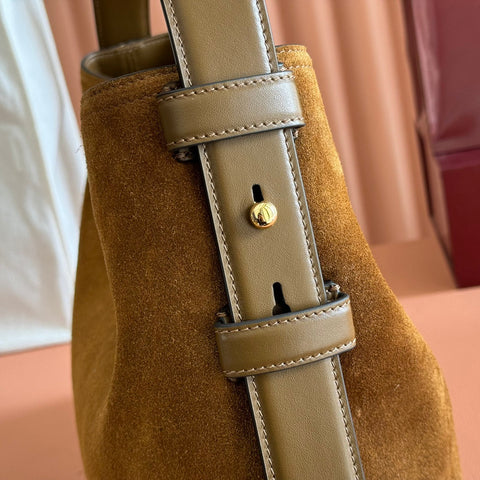 GUCCI 26S TOP HANDLE BAG 35 IN BROWN SUEDE