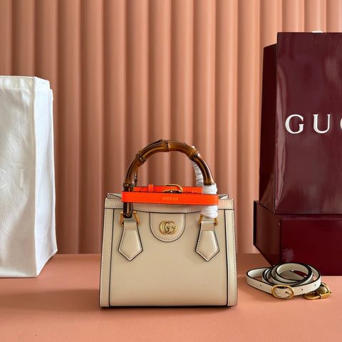 GUCCI 26S DIANA TOTE BAG 20 IN CREAM WHITE CALFSKIN
