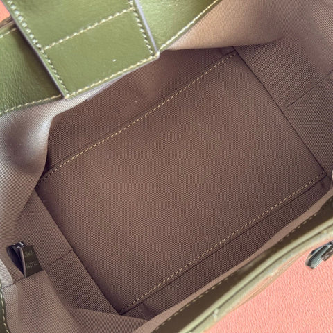 GUCCI 26S GG MARMONT TOTE BAG 17 IN MOSS GREEN CALFSKIN