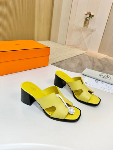 HM 26S HELIA SANDAL 70MM IN YELLOW CALFSKIN