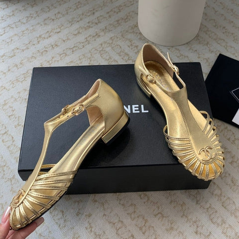 Summer New Hollow Roman Sandals Gold Sheepskin