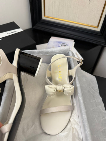 MID HEEL 45 MM SANDALS IN WHITE CREAM CALFSKIN