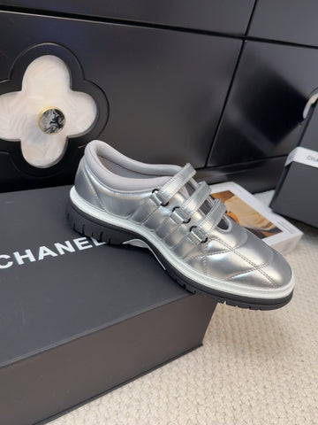 SNEAKERS WITH THREE STRAPS IN SILVER CALFSKIN